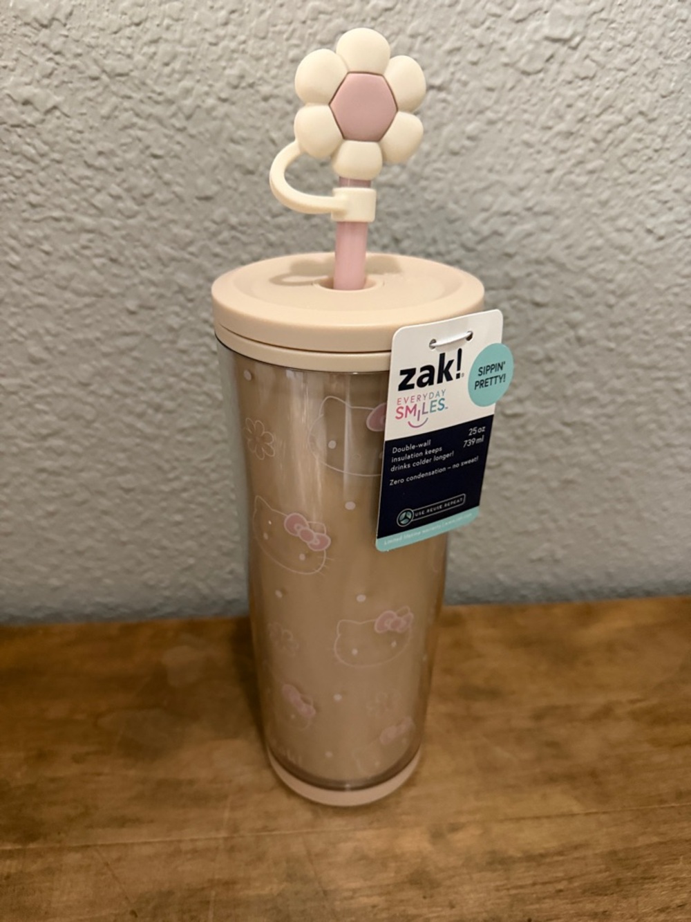 Zak! Hello Kitty Floral Tumbler with Flower Straw 25oz NEW